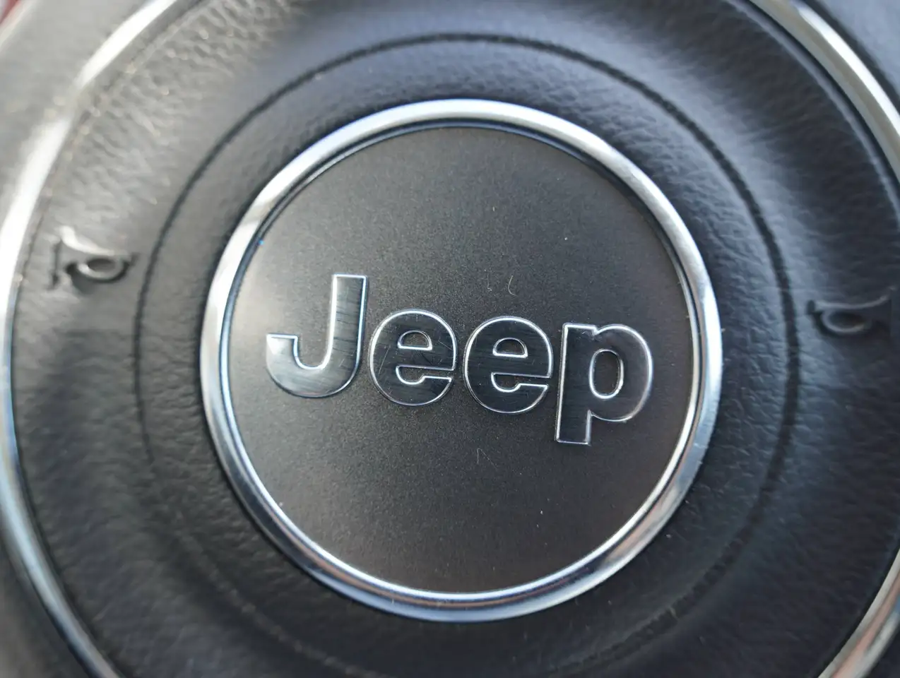 Jeep Compass photo Jeep Compass