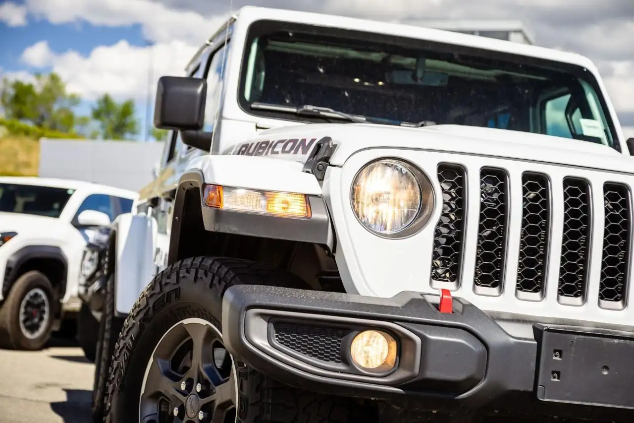 Jeep Gladiator photo Jeep Gladiator