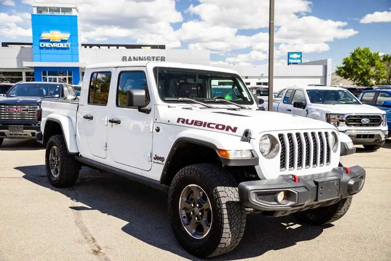 Jeep Gladiator photo Jeep Gladiator
