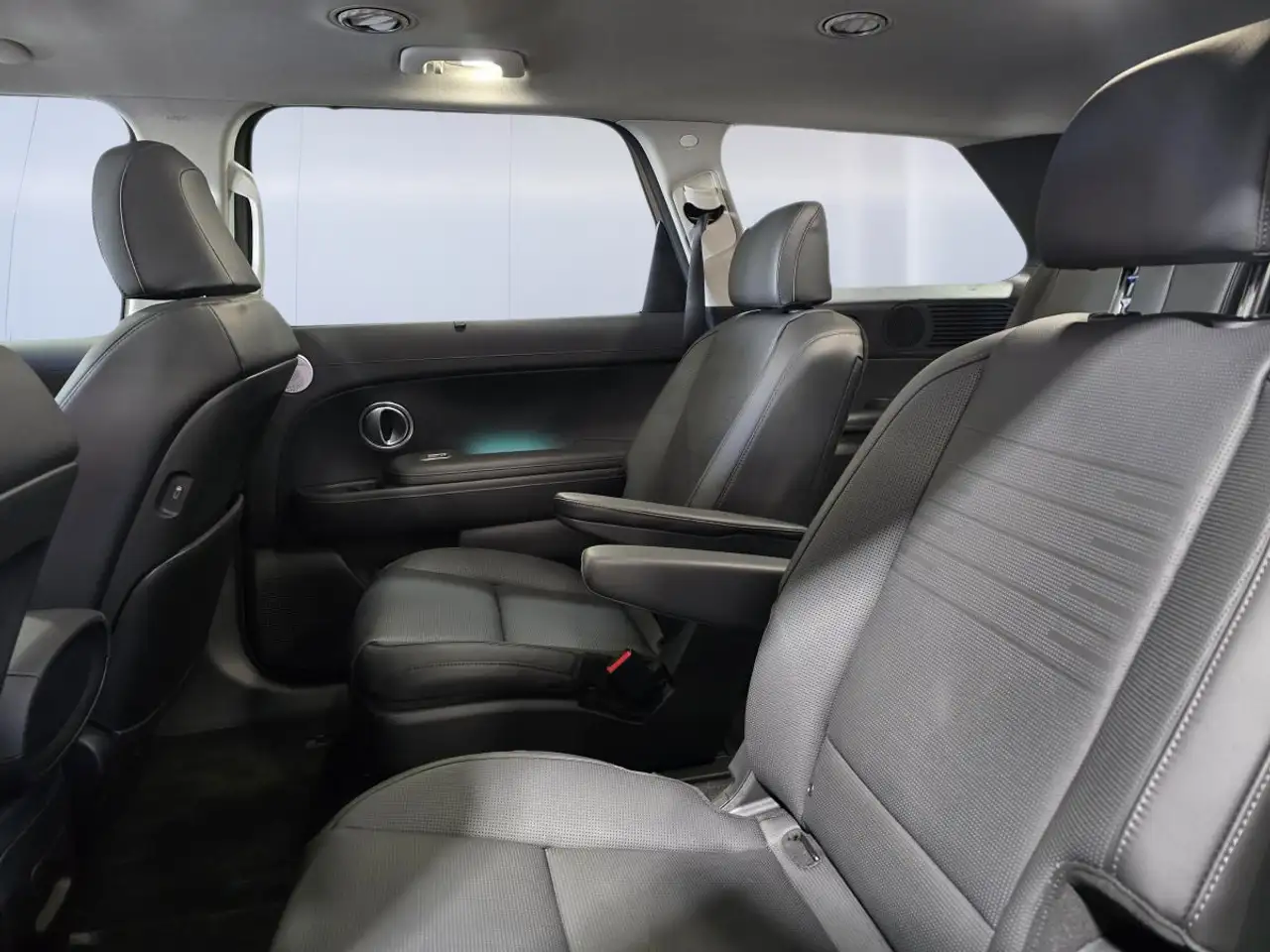 Hyundai PALISADE Hybrid снимка Hyundai PALISADE Hybrid