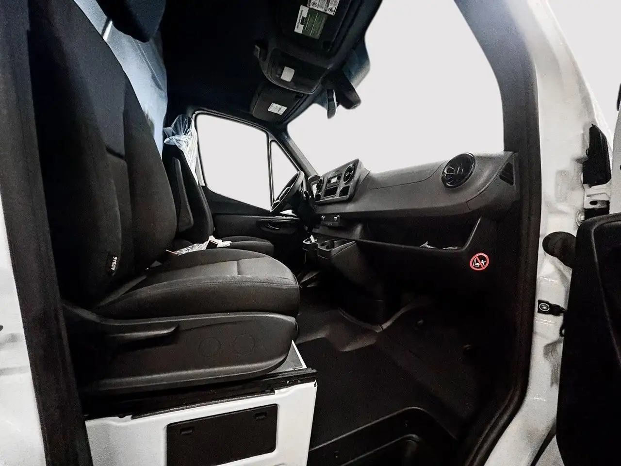Mercedes-Benz Sprinter снимка Mercedes-Benz Sprinter