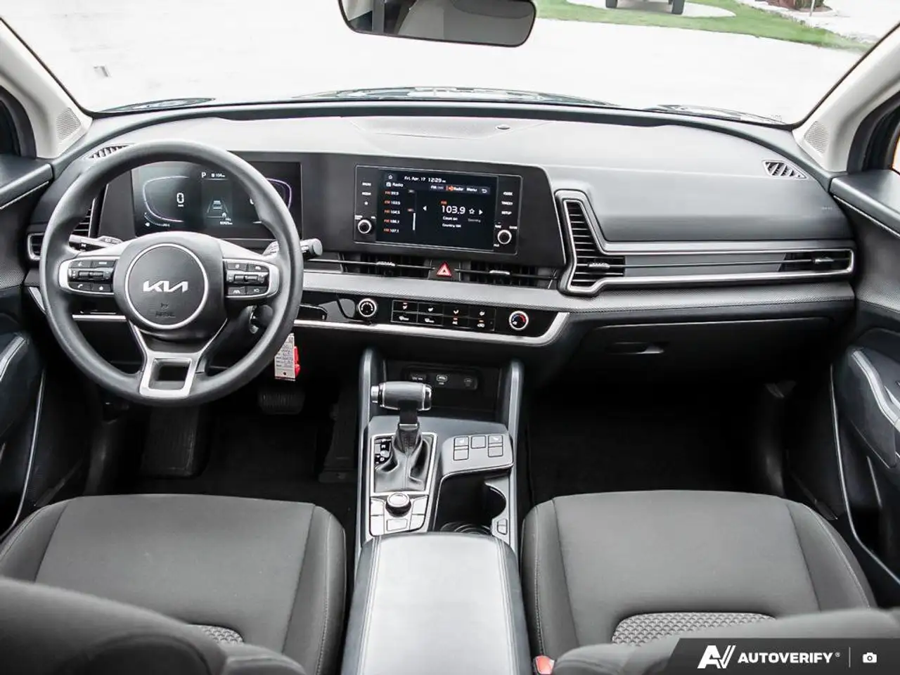 Kia Sportage снимка Kia Sportage