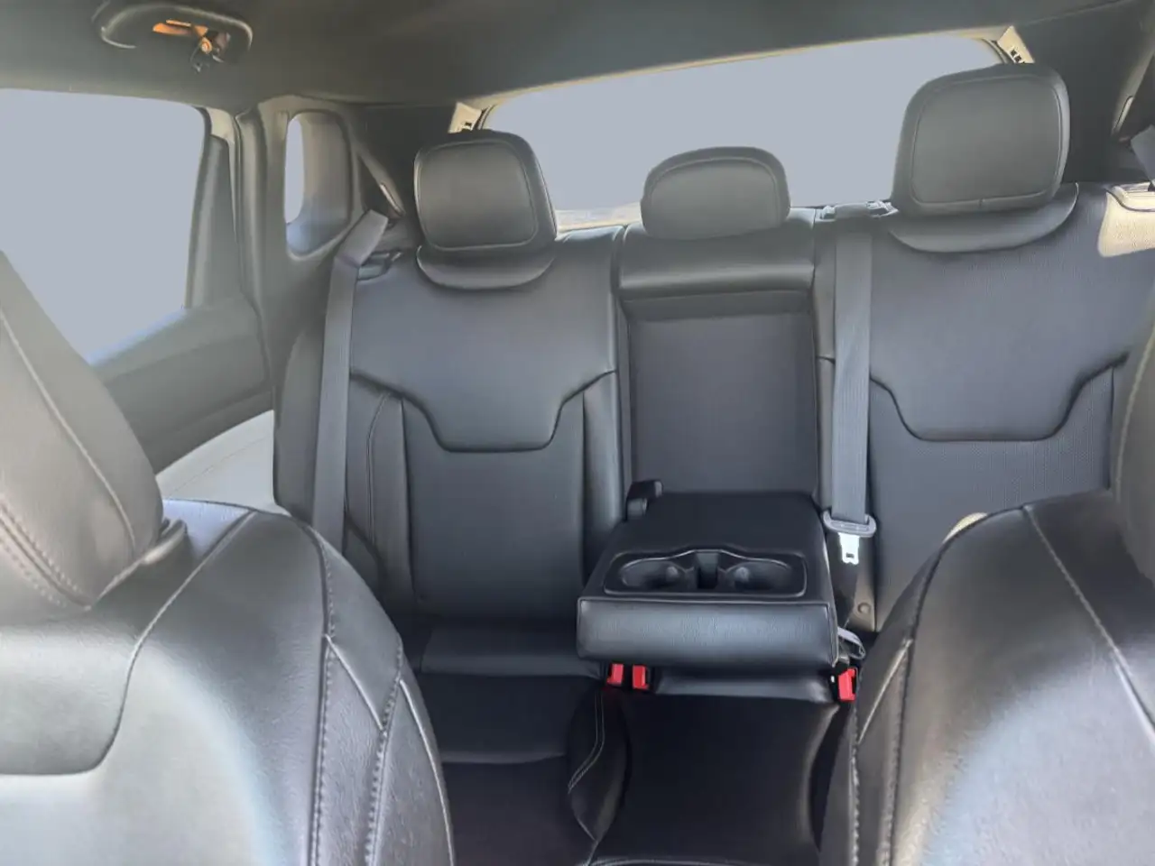 Jeep Compass photo Jeep Compass