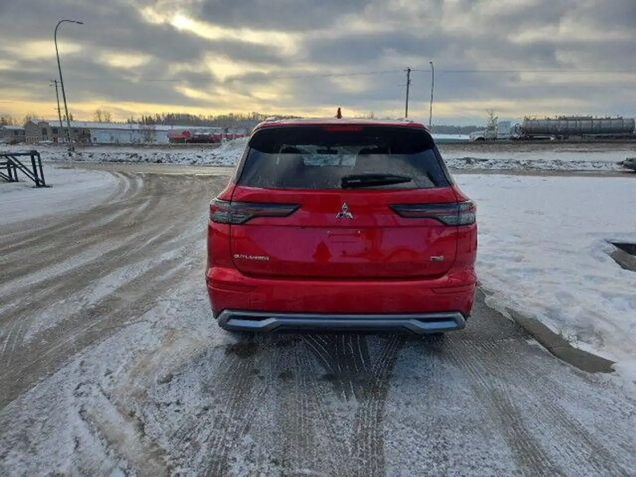 Mitsubishi Outlander снимка Mitsubishi Outlander