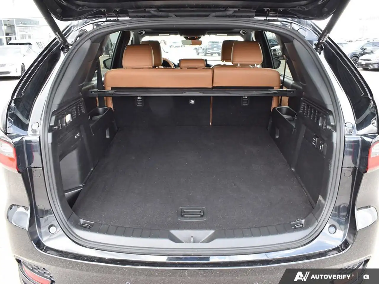 Mazda CX-70 photo Mazda CX-70