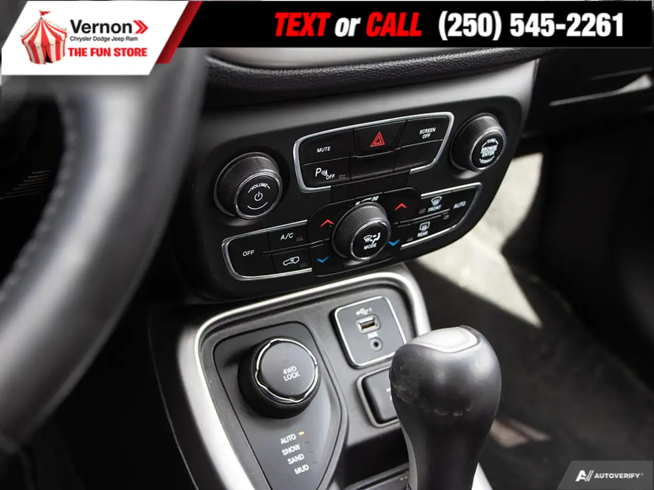 Jeep Compass photo Jeep Compass