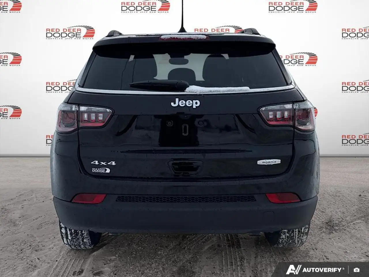 Jeep Compass снимка Jeep Compass