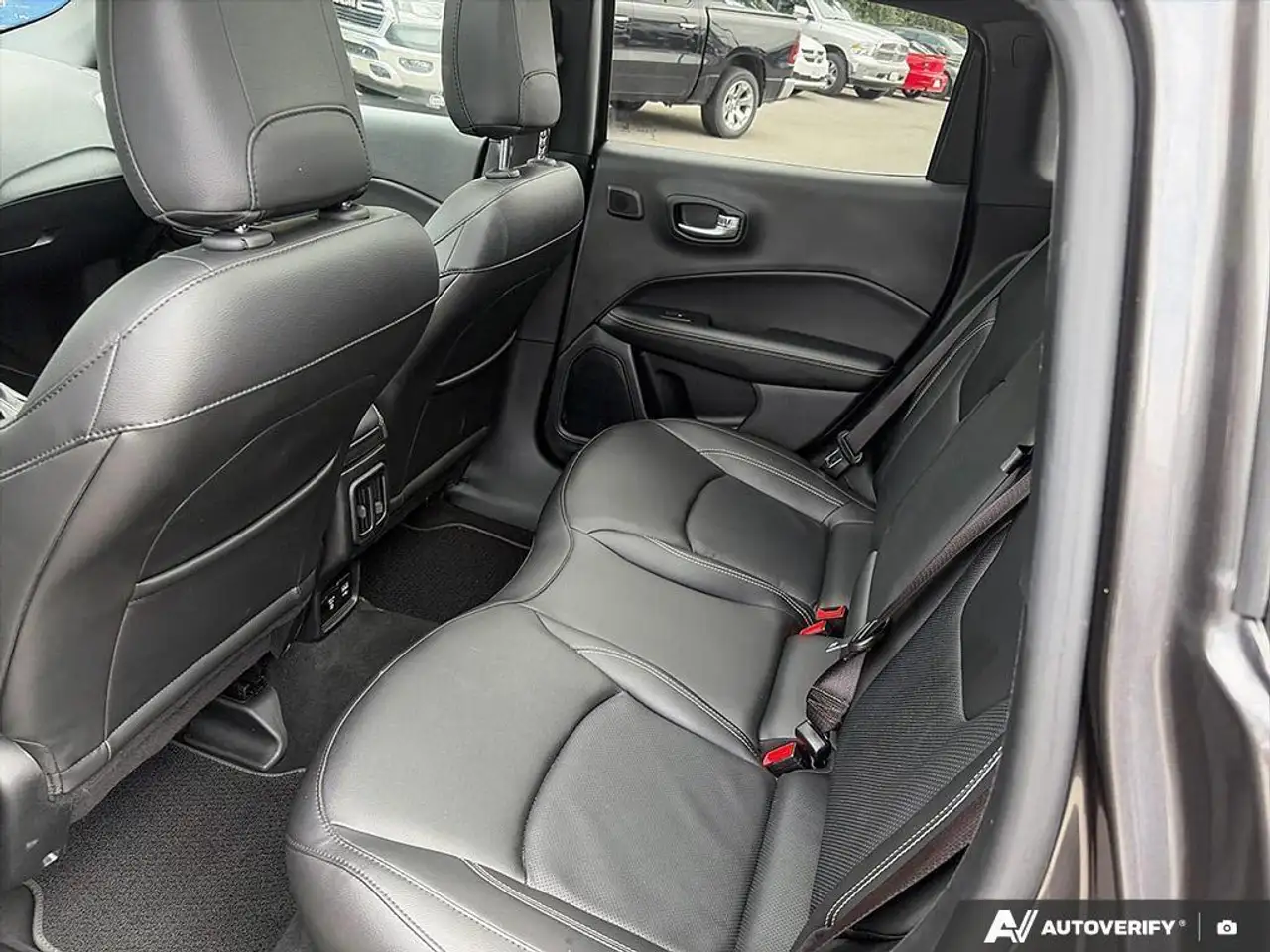 Jeep Compass fotografie Jeep Compass