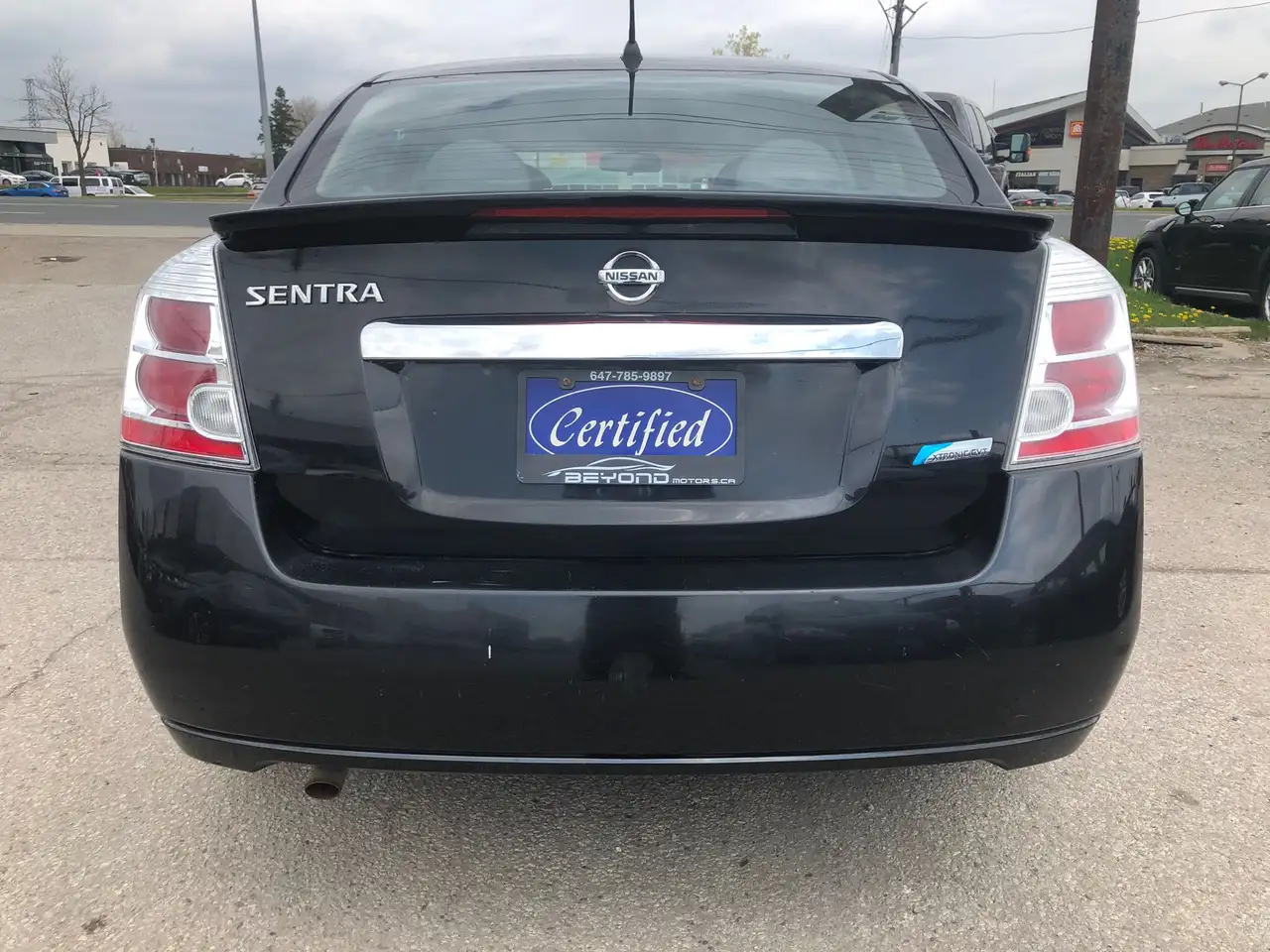 Nissan Sentra photo Nissan Sentra