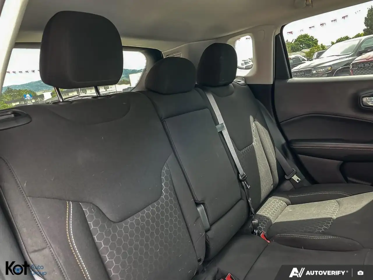 Jeep Compass снимка Jeep Compass