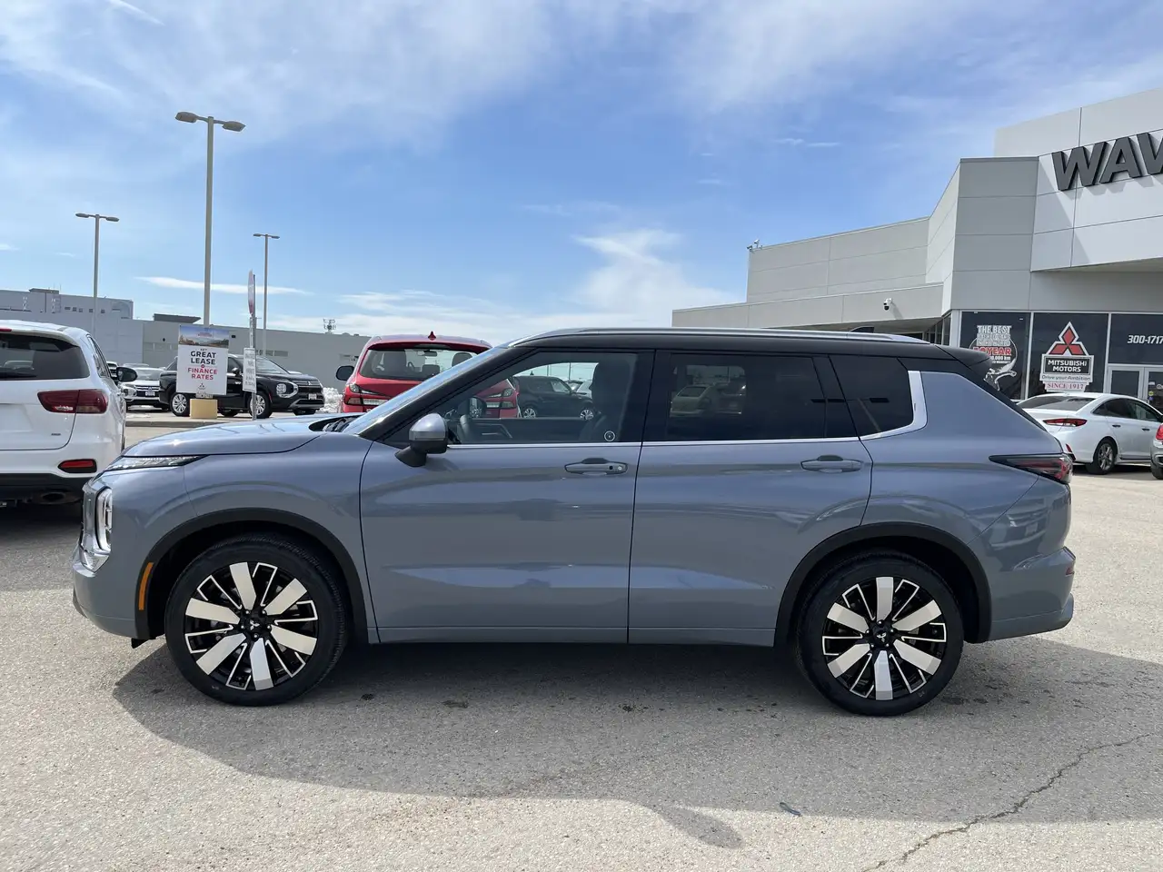 Mitsubishi Outlander снимка Mitsubishi Outlander