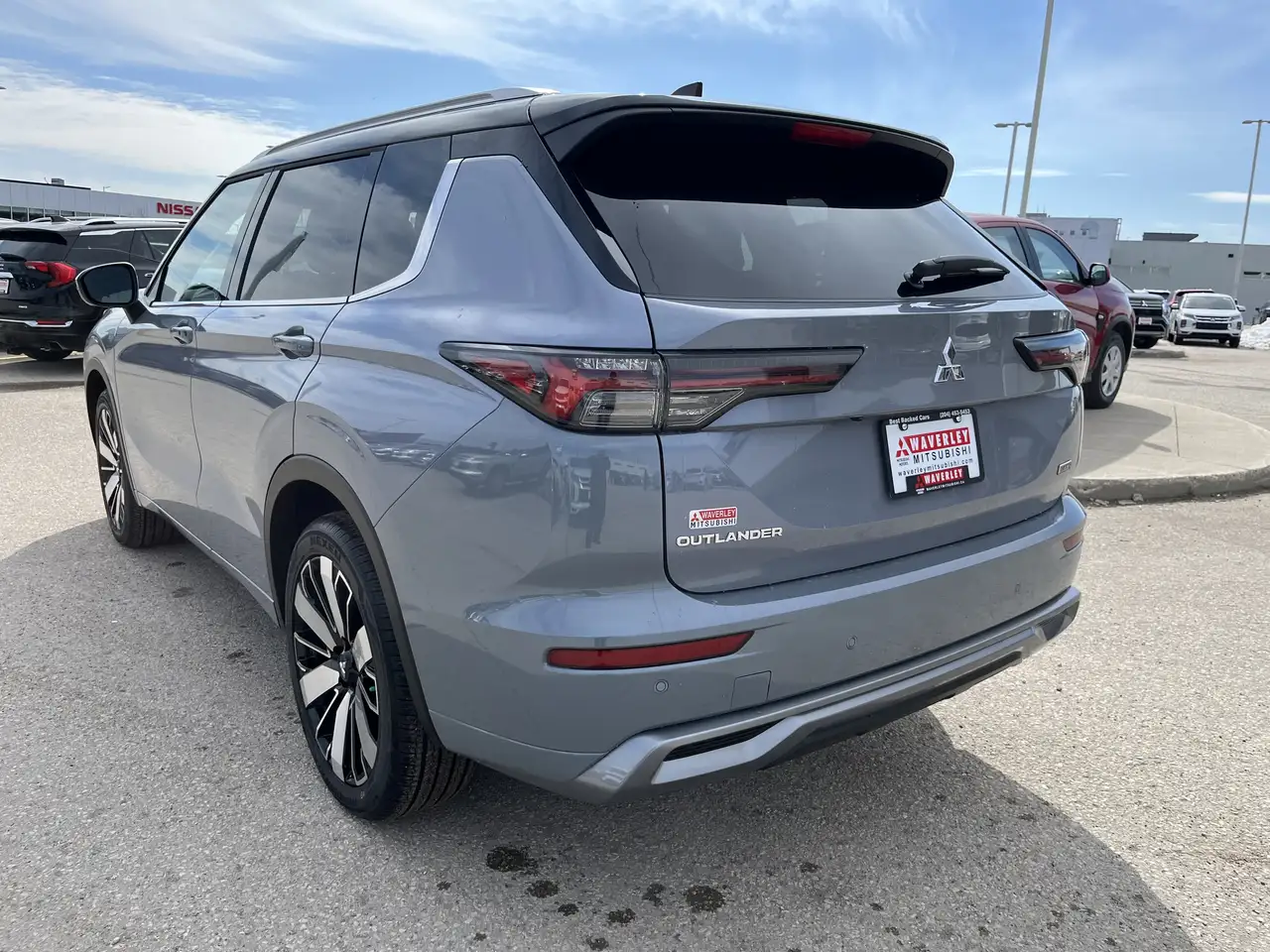 Mitsubishi Outlander снимка Mitsubishi Outlander