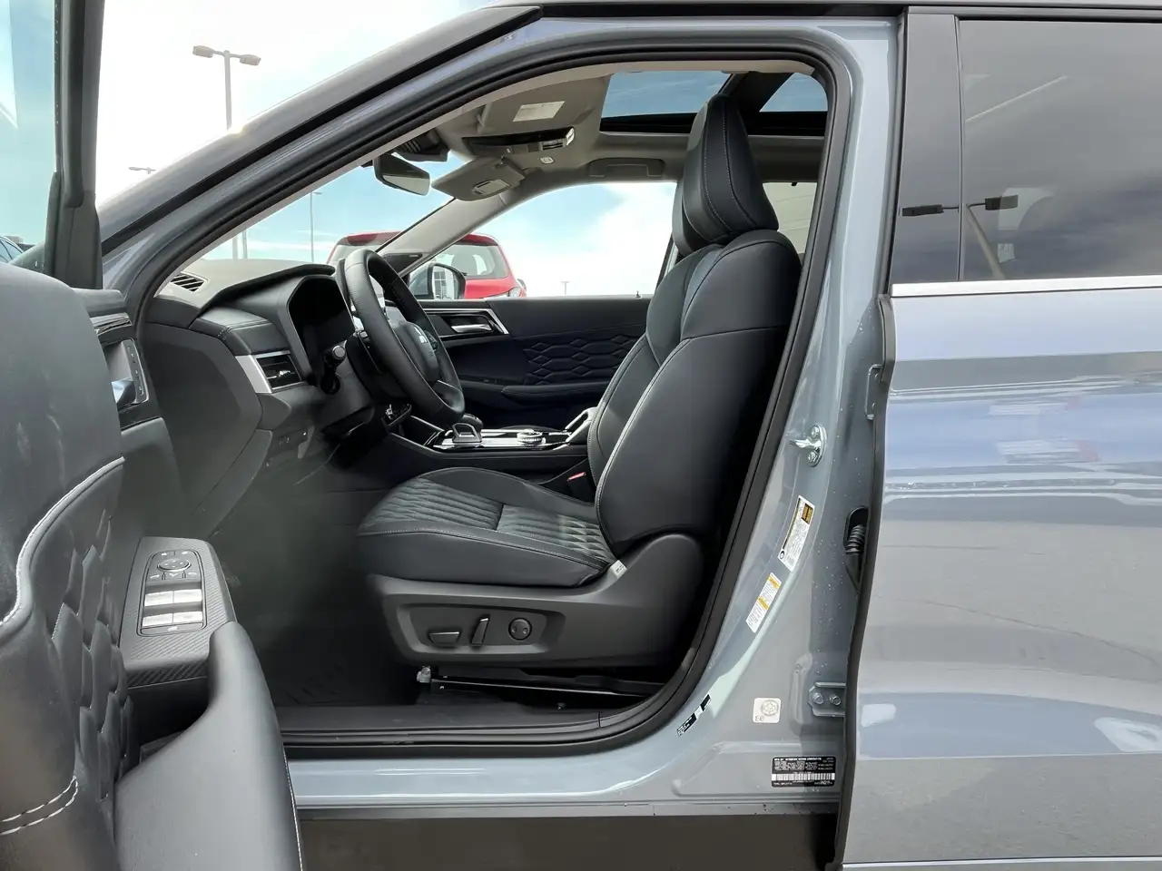 Mitsubishi Outlander снимка Mitsubishi Outlander