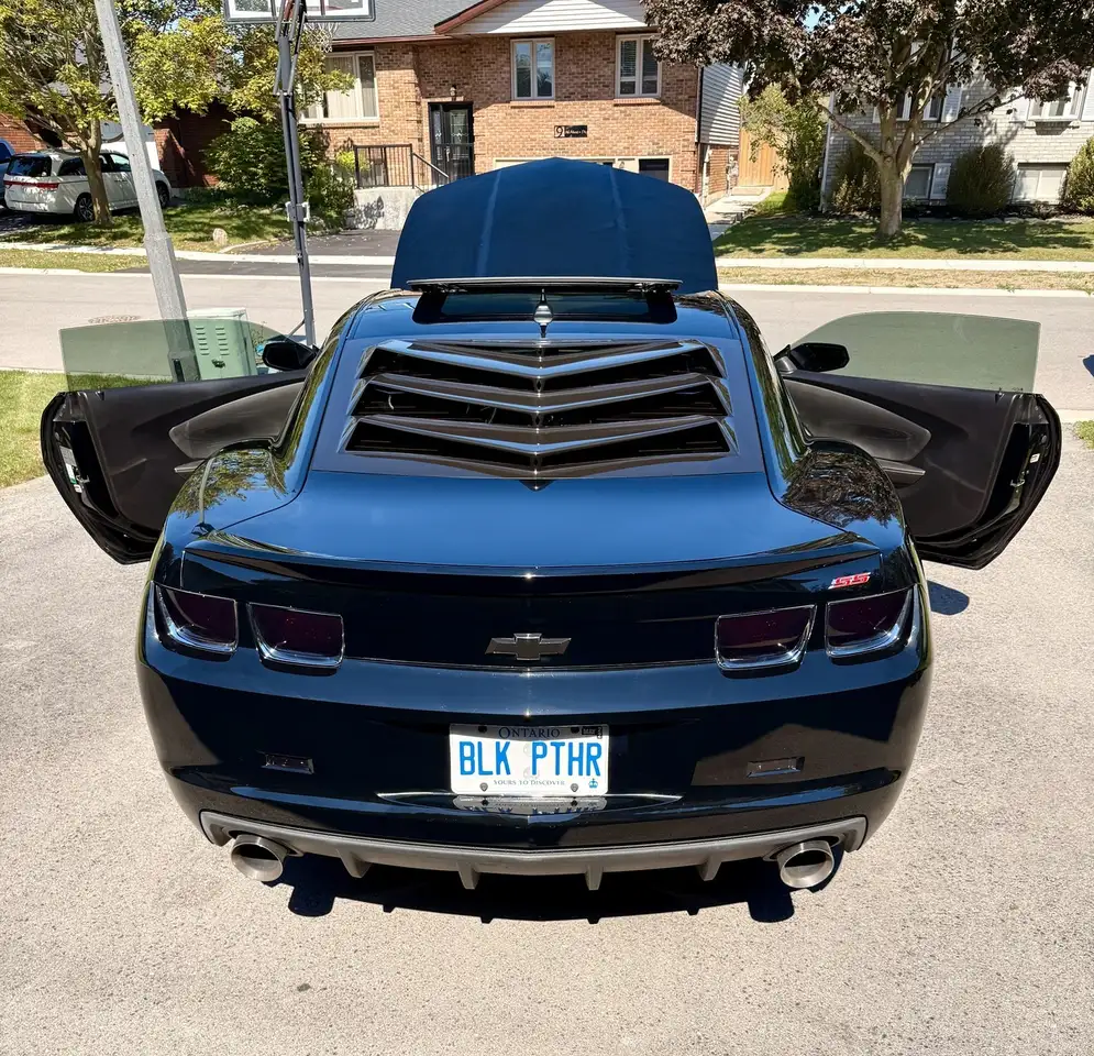 Chevrolet Camaro снимка Chevrolet Camaro