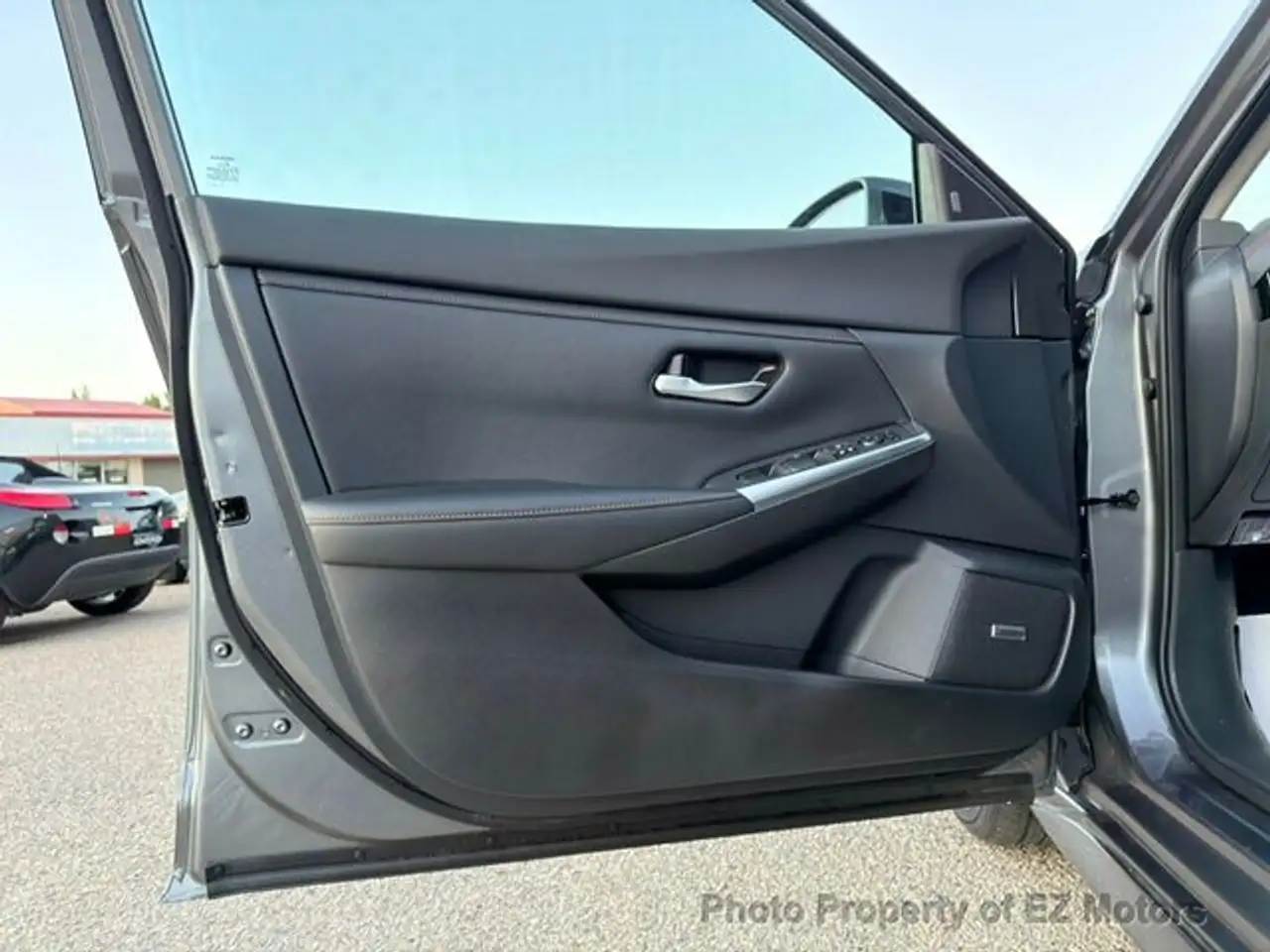 Nissan Sentra fotografie Nissan Sentra