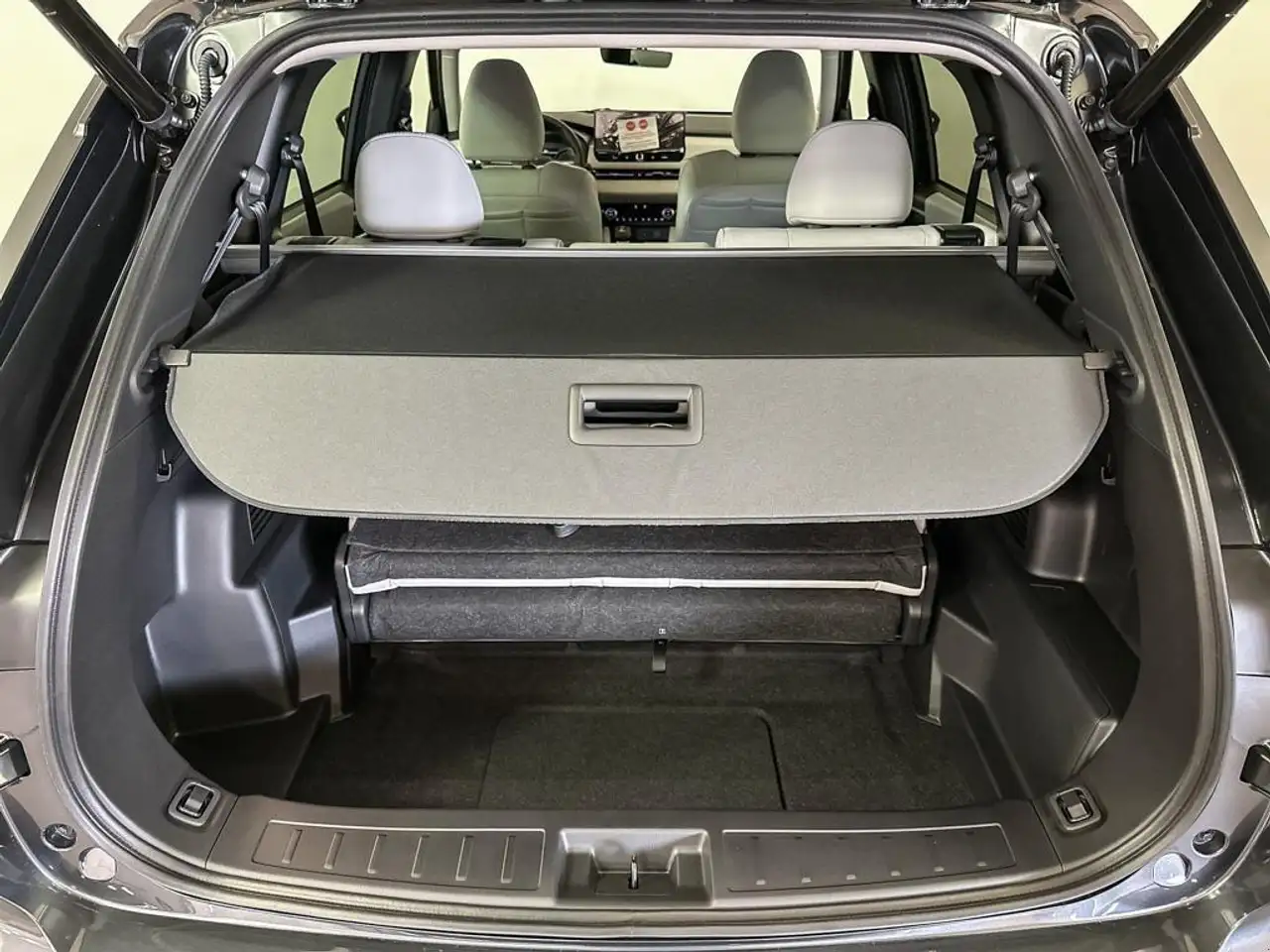Mitsubishi Outlander снимка Mitsubishi Outlander