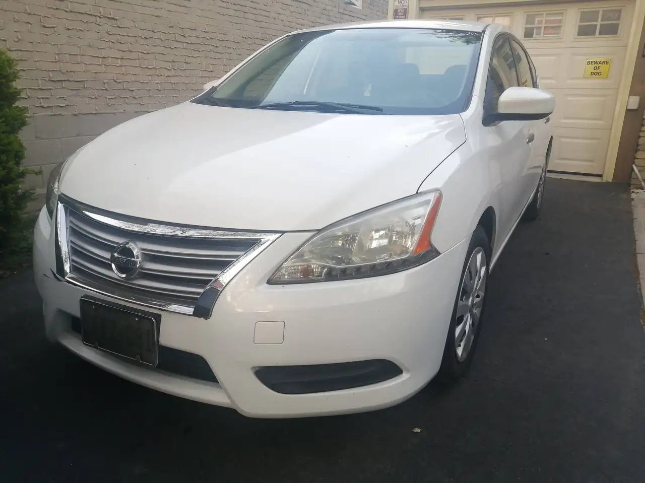 Nissan Sentra photo Nissan Sentra