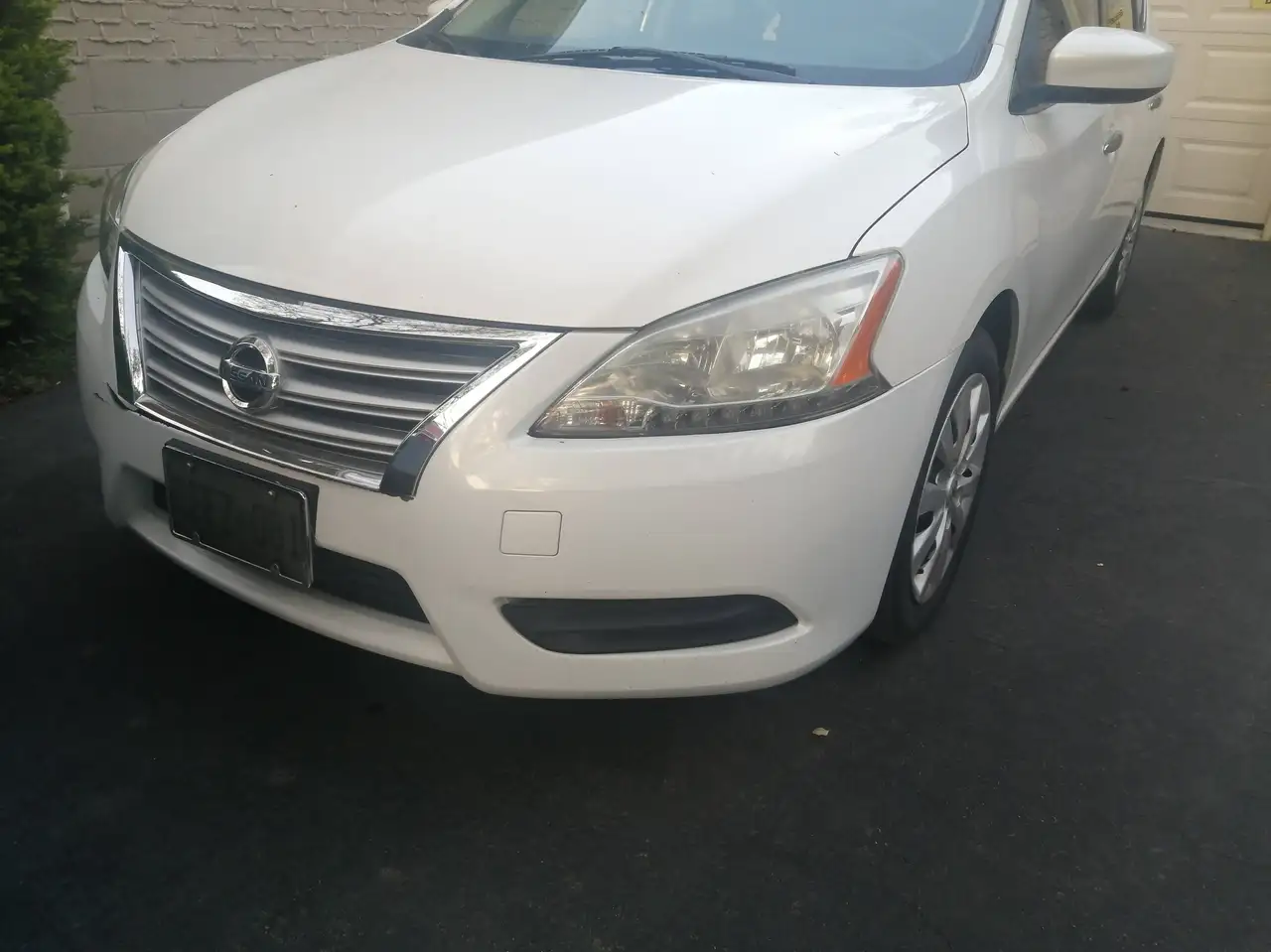 Nissan Sentra photo Nissan Sentra