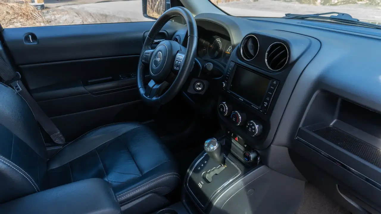 Jeep Patriot photo Jeep Patriot