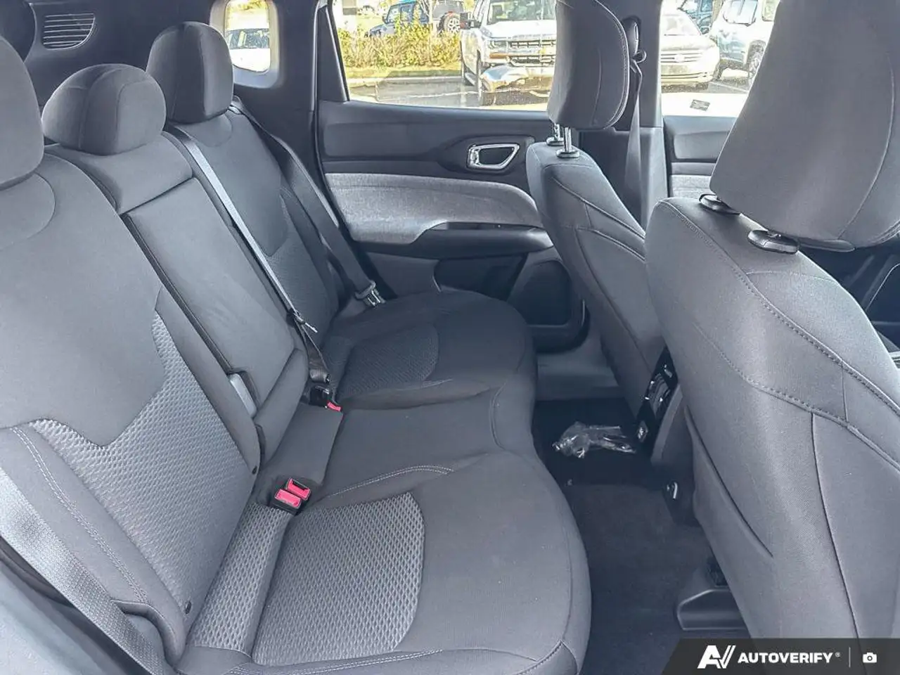Jeep Compass снимка Jeep Compass