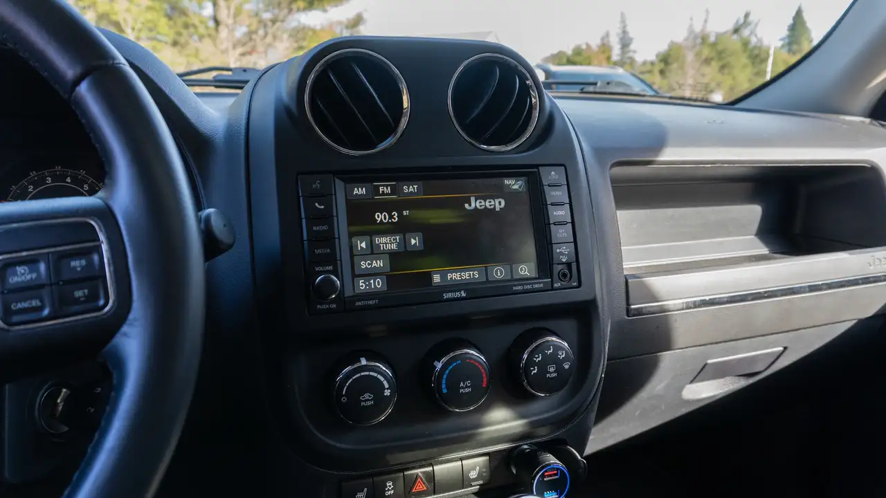 Jeep Patriot photo Jeep Patriot