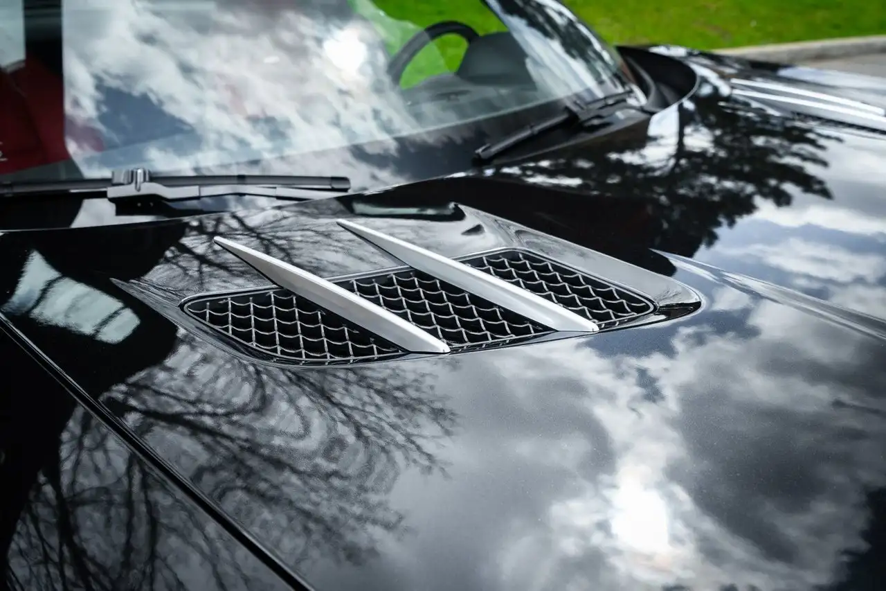 Mercedes-Benz SLS снимка Mercedes-Benz SLS