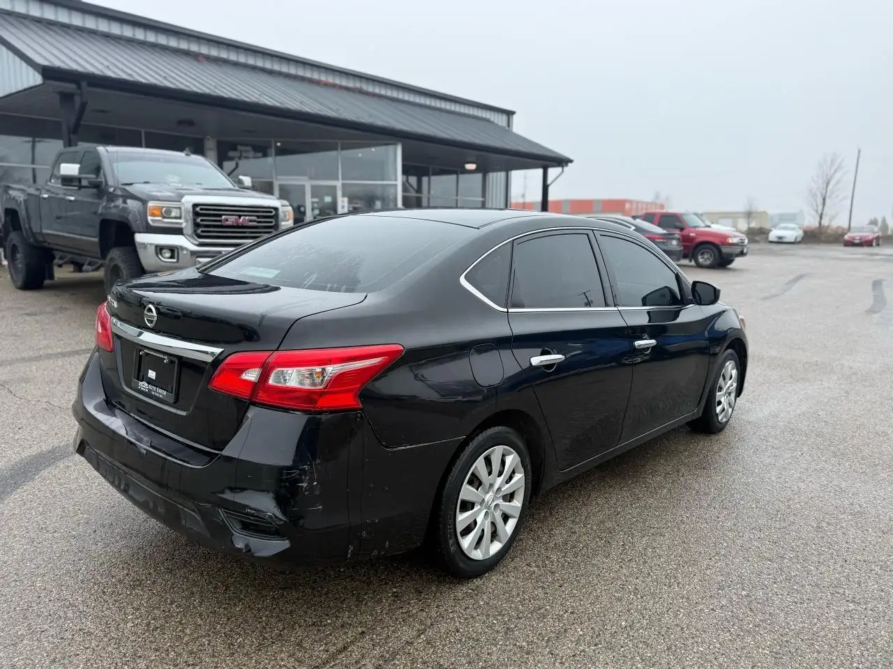 Nissan Sentra снимка Nissan Sentra