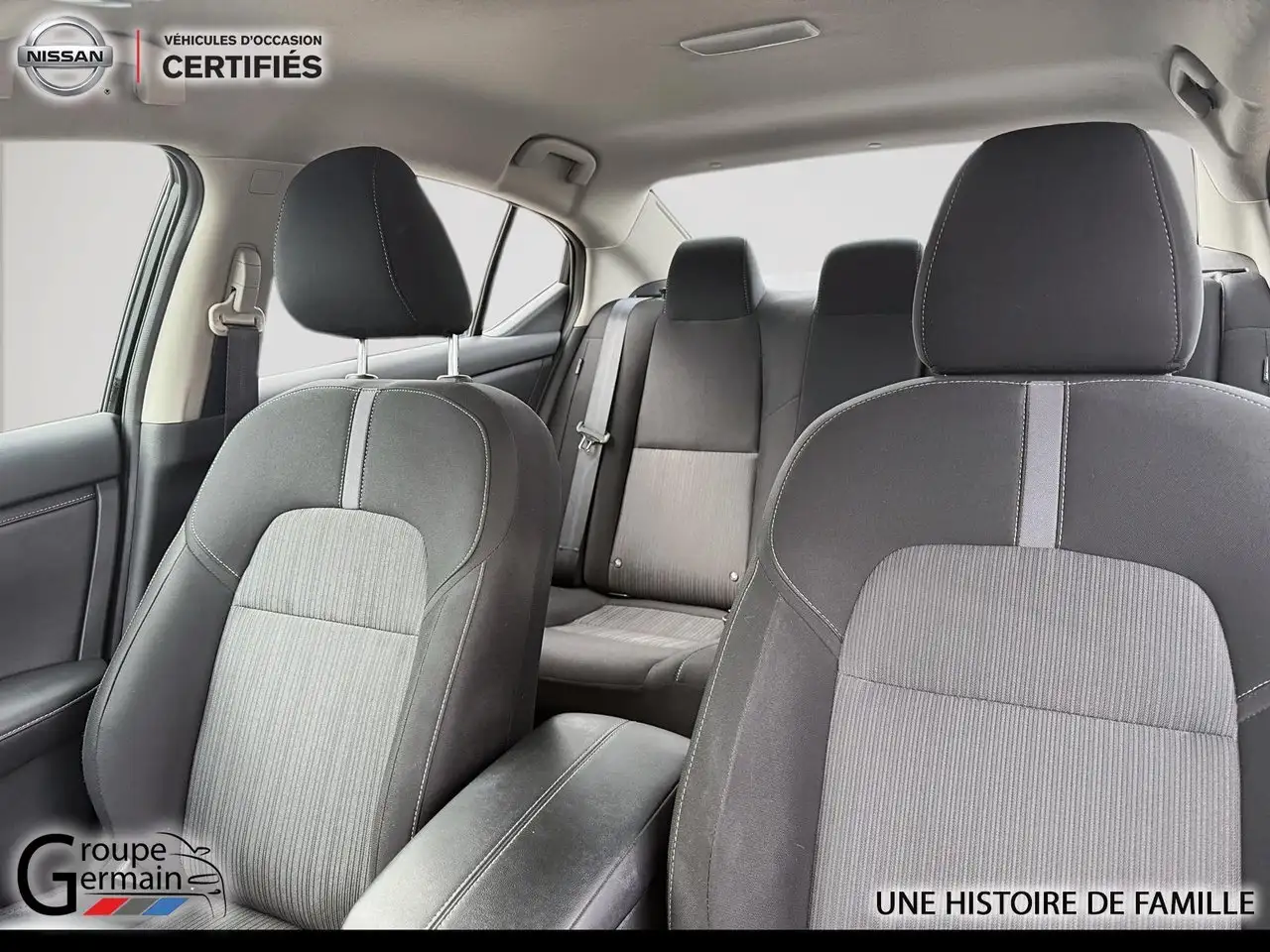 Nissan Sentra fotografie Nissan Sentra