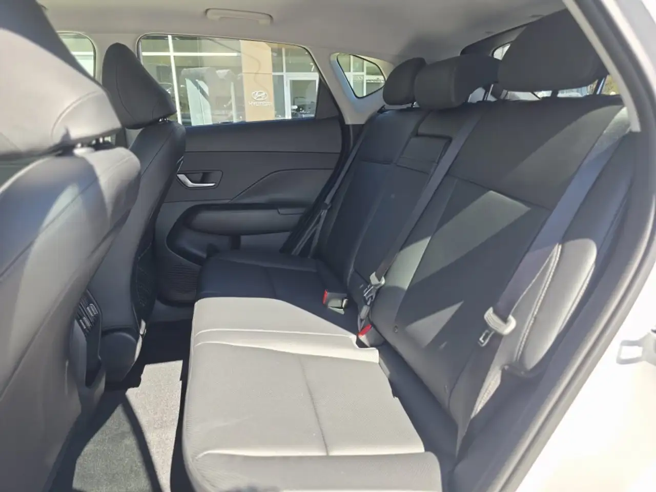Hyundai KONA photo Hyundai KONA