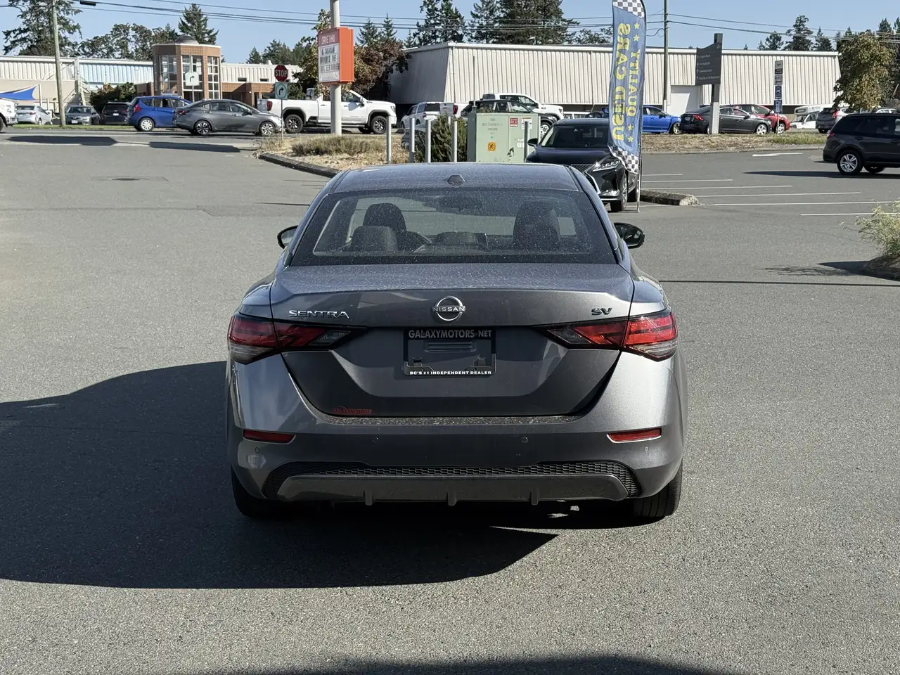Nissan Sentra снимка Nissan Sentra