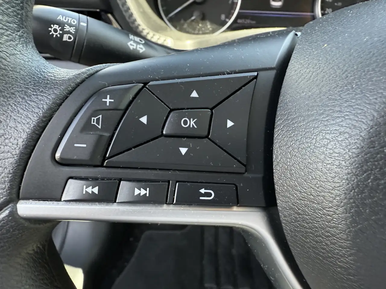 Nissan Sentra снимка Nissan Sentra