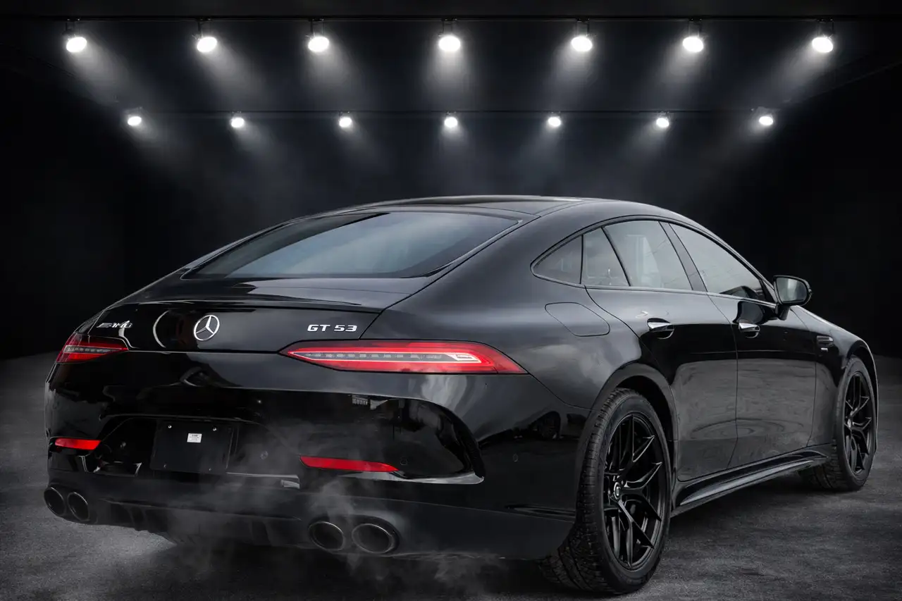 Mercedes-Benz AMG GT снимка Mercedes-Benz AMG GT