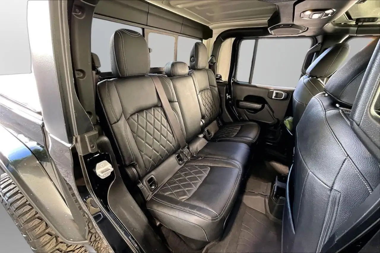 Jeep Gladiator снимка Jeep Gladiator