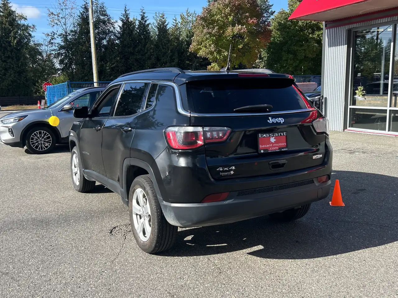 Jeep Compass photo Jeep Compass