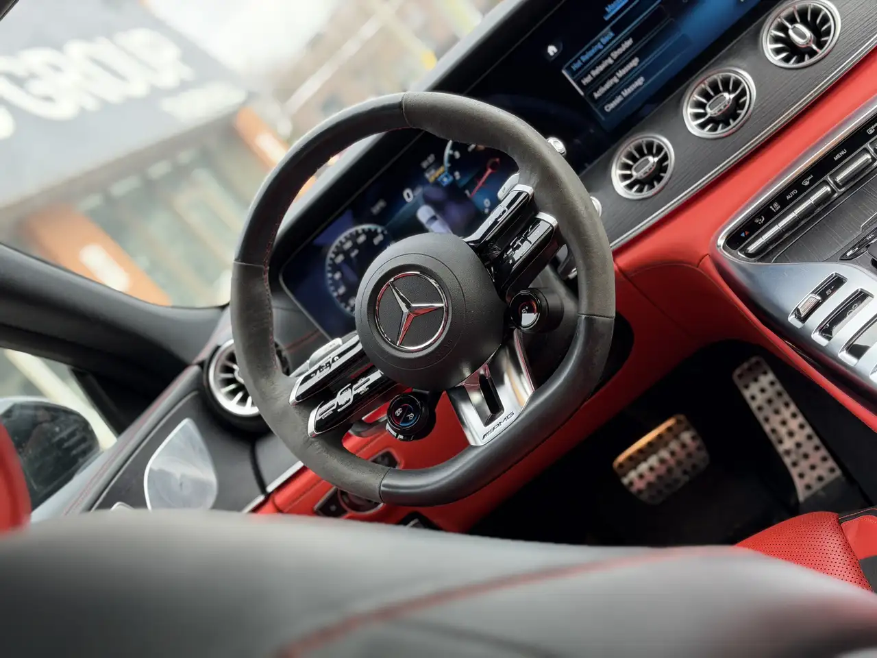 Mercedes-Benz AMG GT снимка Mercedes-Benz AMG GT