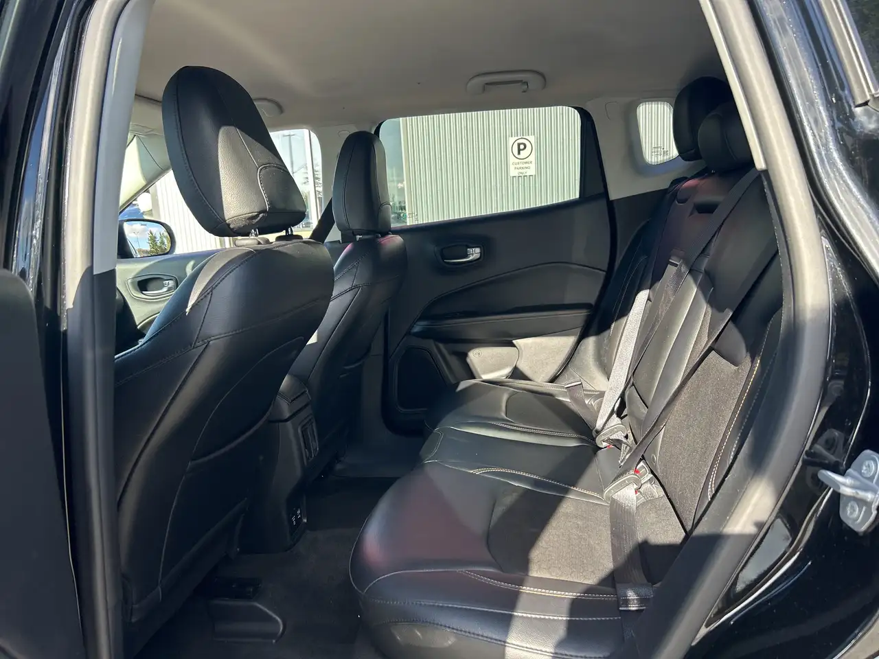 Jeep Compass photo Jeep Compass