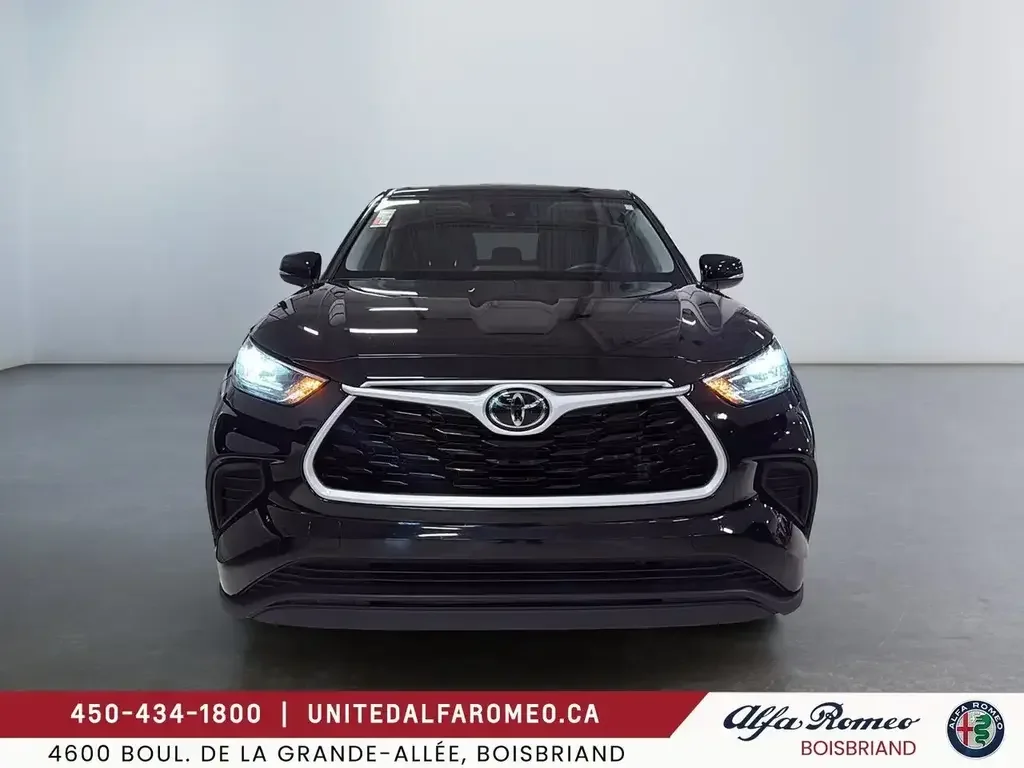 Toyota Highlander снимка Toyota Highlander