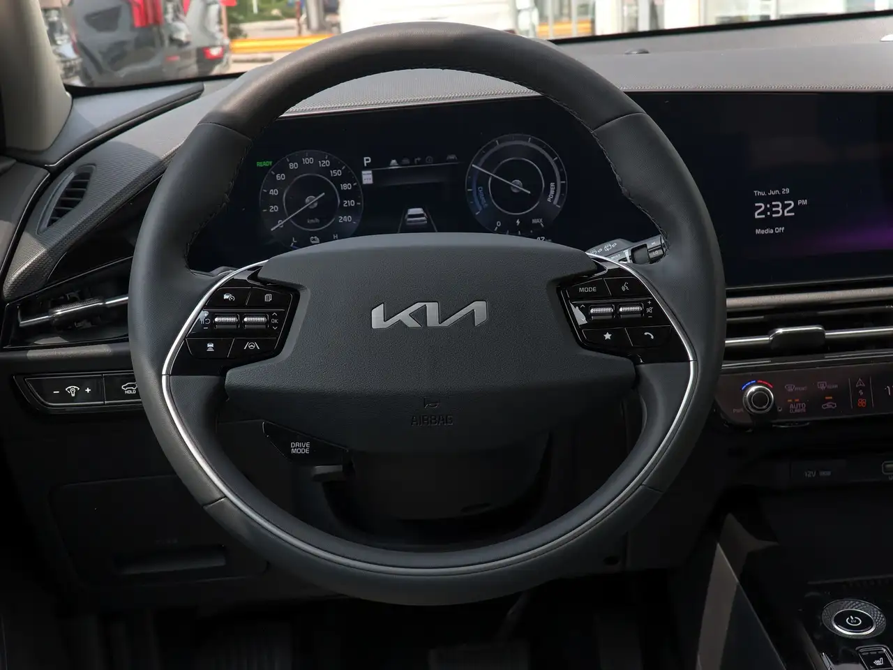 Kia Niro photo Kia Niro