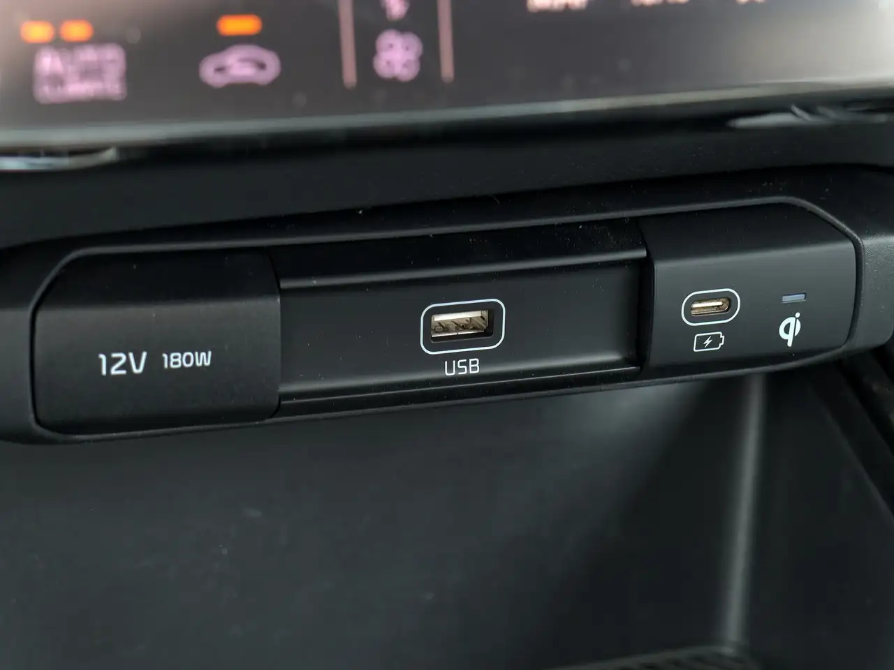 Kia Niro photo Kia Niro