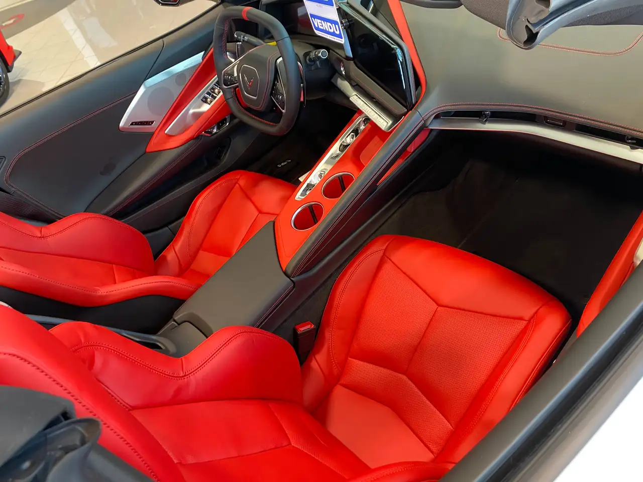 Chevrolet Corvette снимка Chevrolet Corvette