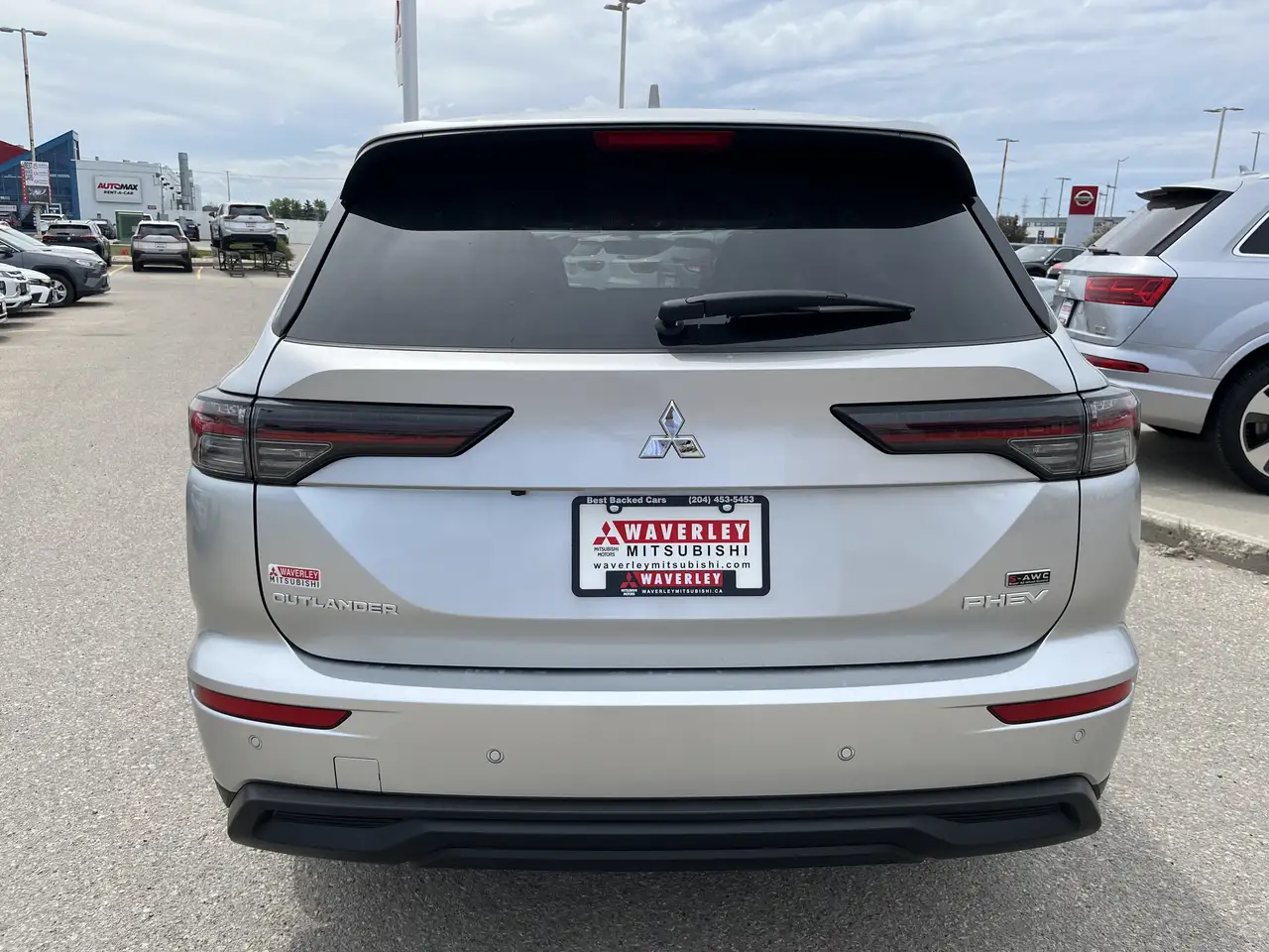 Mitsubishi Outlander снимка Mitsubishi Outlander