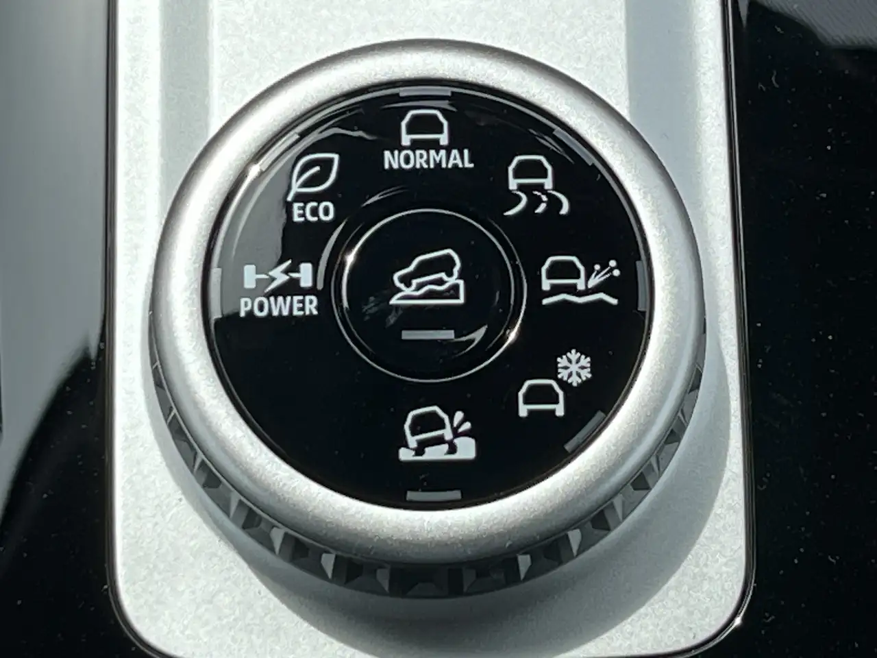 Mitsubishi Outlander снимка Mitsubishi Outlander
