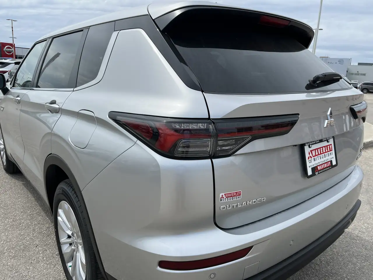 Mitsubishi Outlander снимка Mitsubishi Outlander