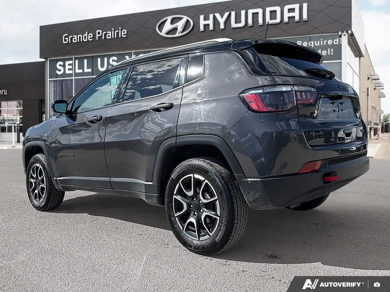 Jeep Compass снимка Jeep Compass