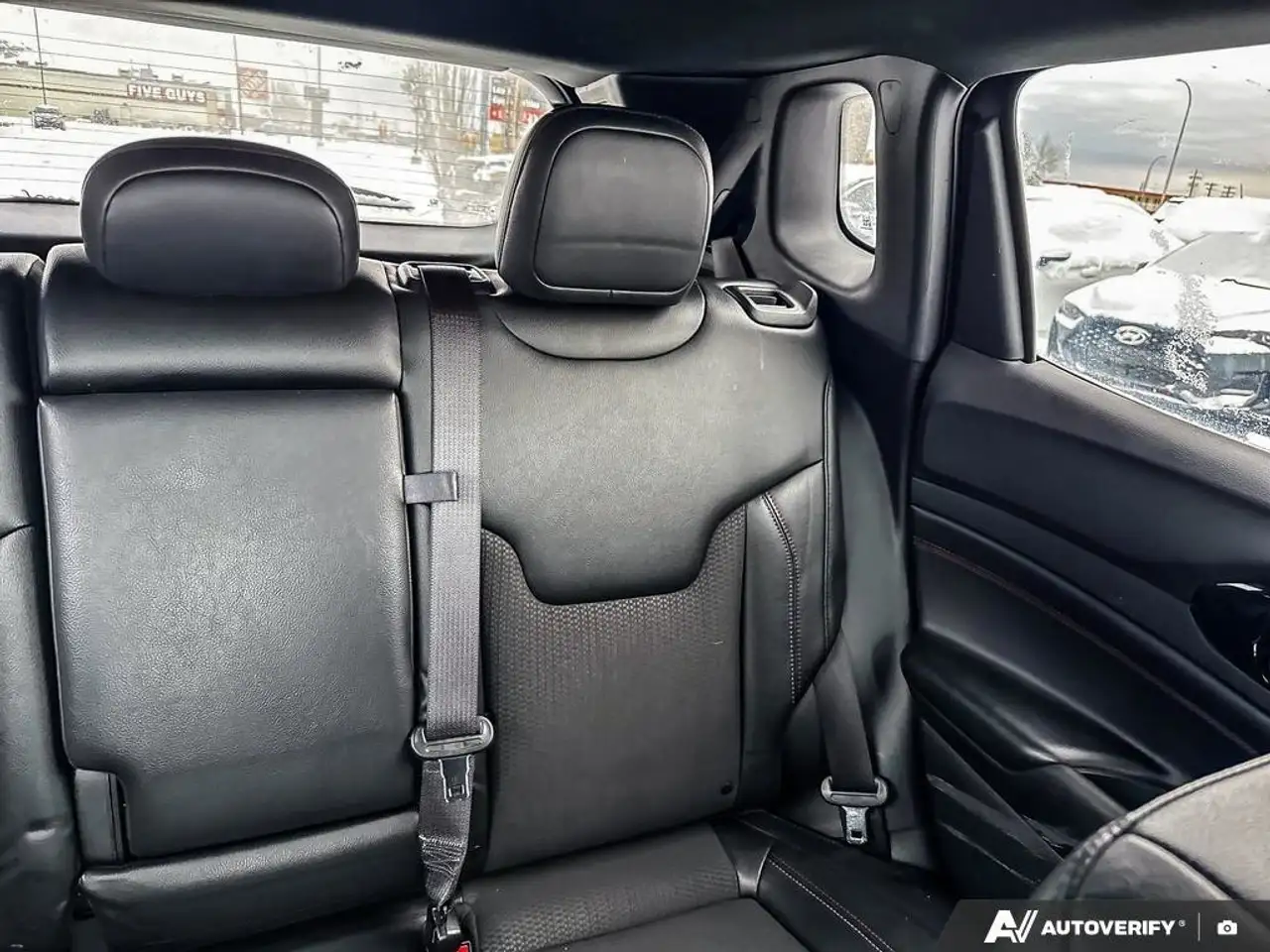 Jeep Compass снимка Jeep Compass