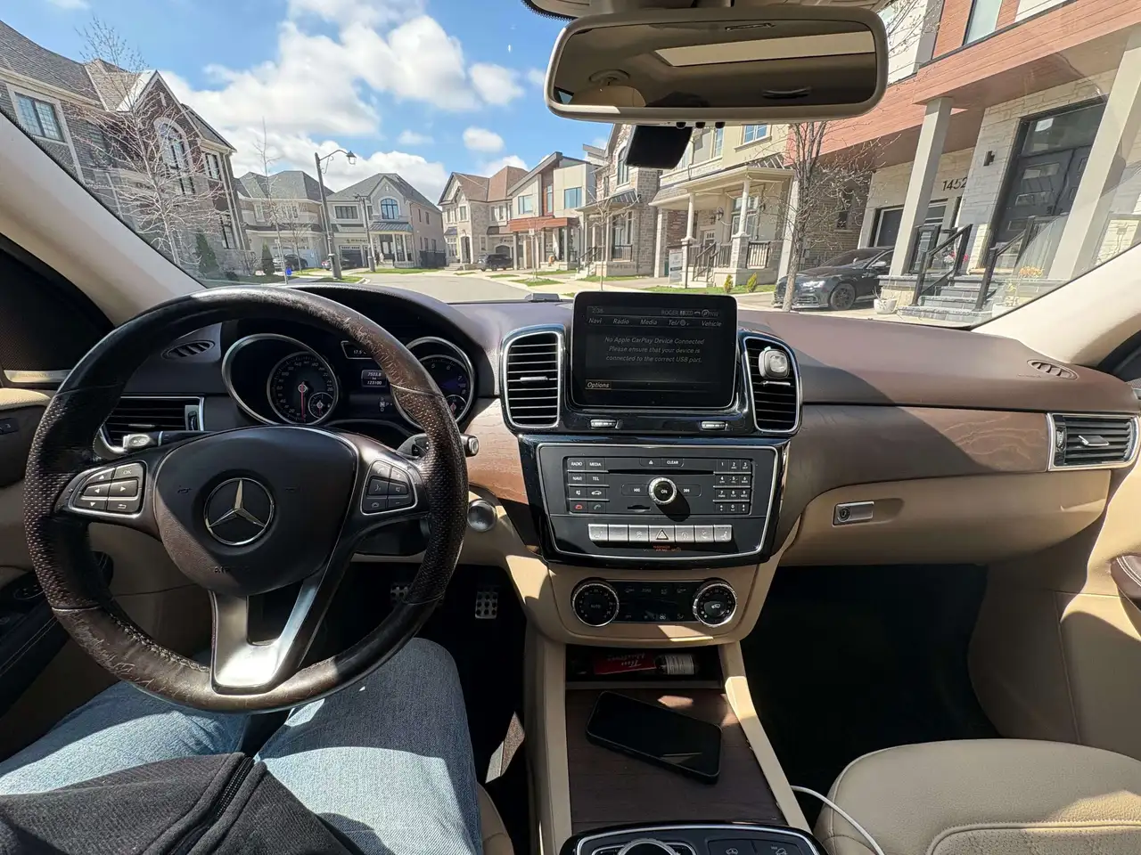 Mercedes-Benz GLE снимка Mercedes-Benz GLE