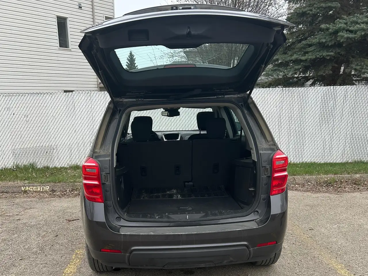 Chevrolet Equinox снимка Chevrolet Equinox