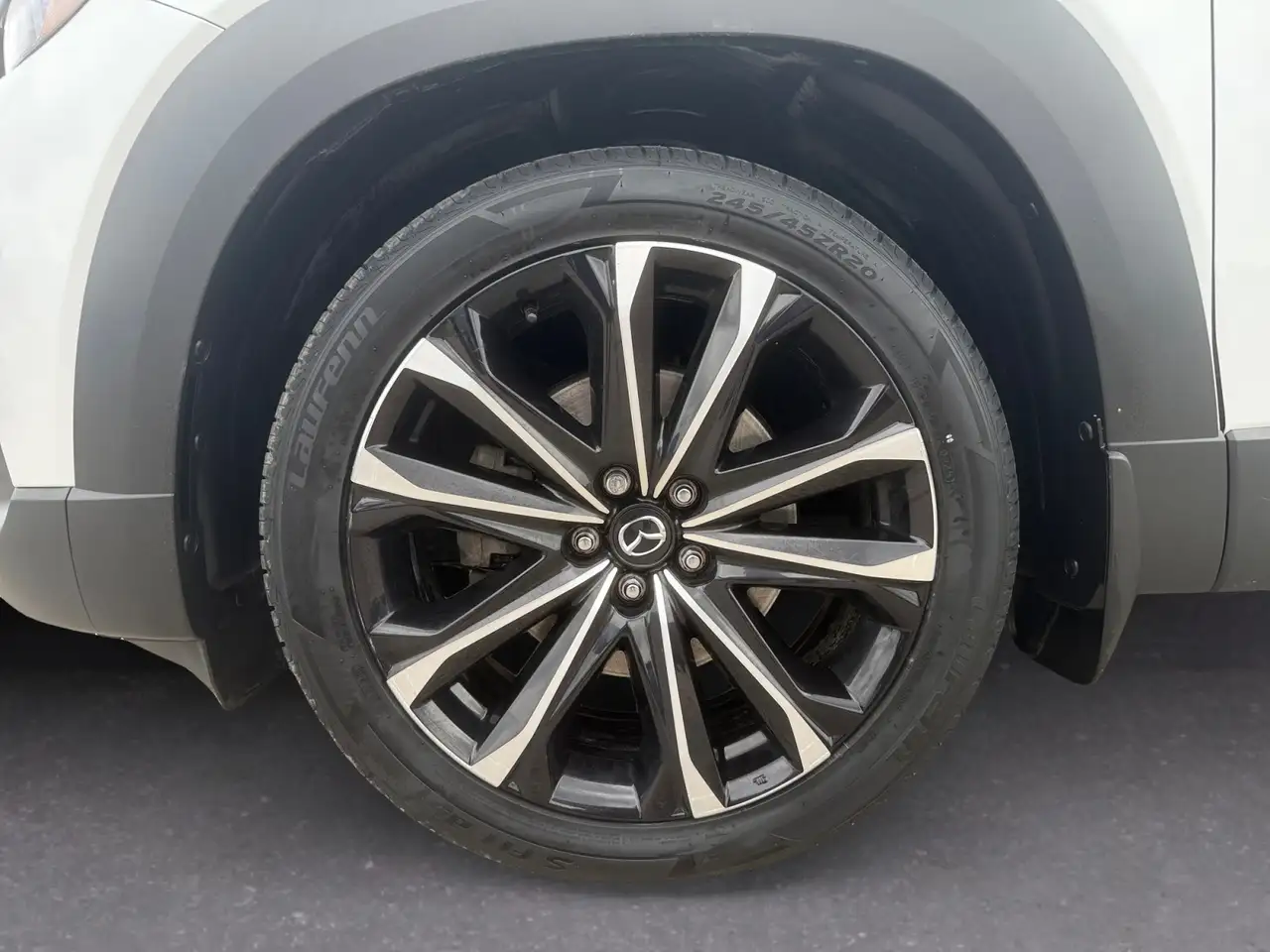 Mazda CX-50 снимка Mazda CX-50