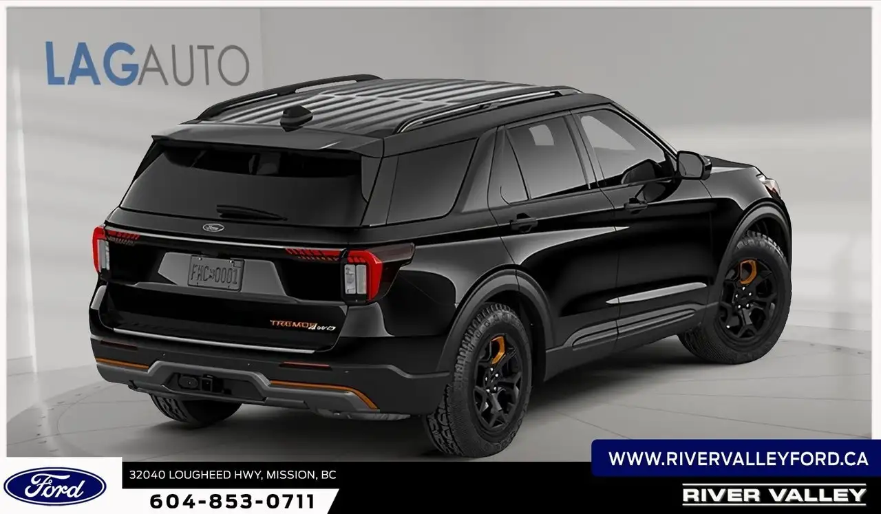 Ford Explorer снимка Ford Explorer