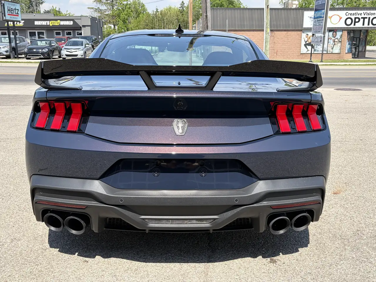 Ford Mustang photo Ford Mustang